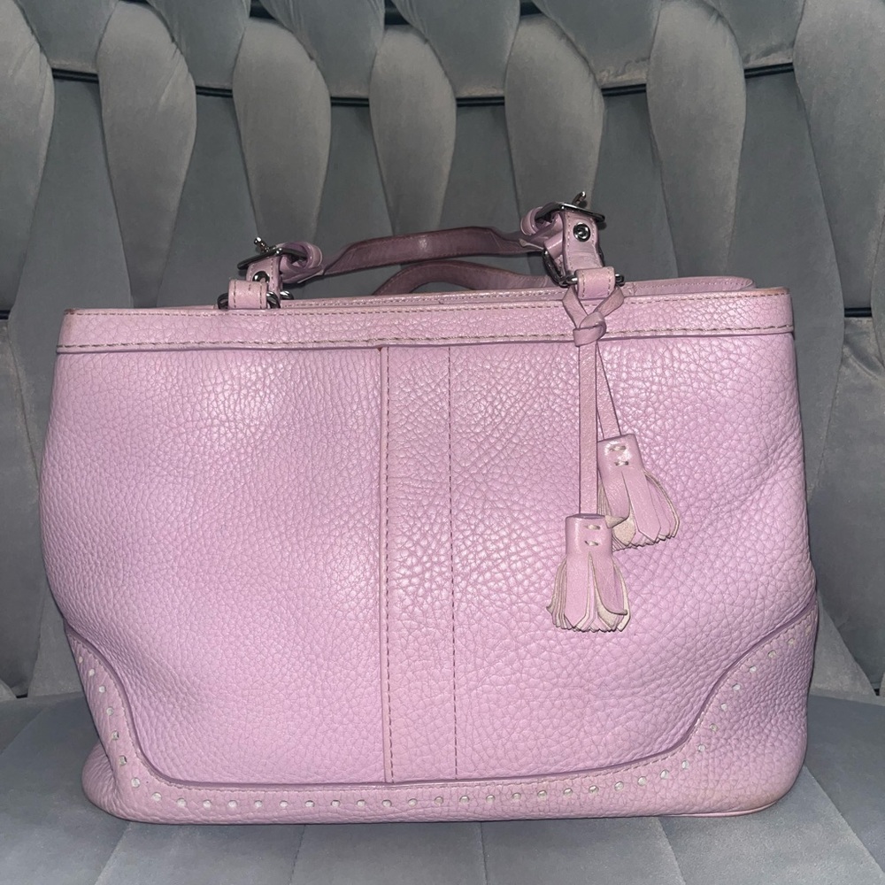 Coach Hampton lilac pebble leather hand bag